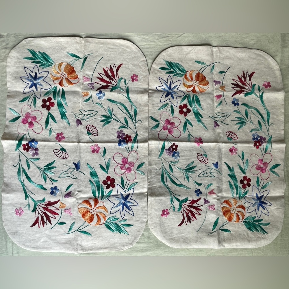 Pair of petite vintage embroidered pillow cases